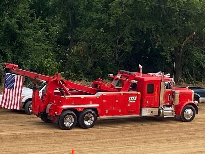 Different Types of Tow Trucks and Their Uses | Ives Towing & Semi Truck ...