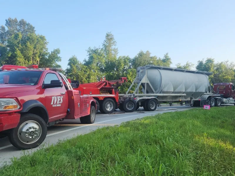 I-44 heavy recovery