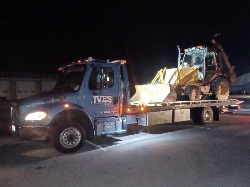 House Springs equipment towing