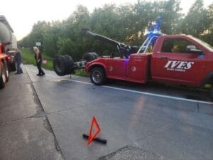 I-55 tow truck