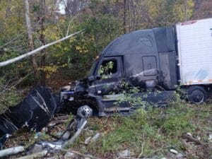 I-55 semi towing