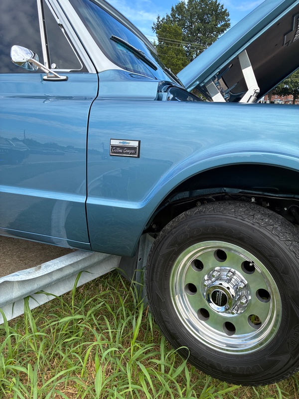 Arnold tow truck service